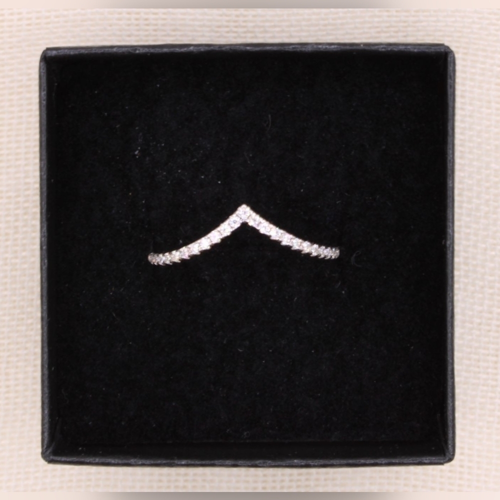Genuine Moissanite 925 Sterling Silver Rhodium Plate V Ring